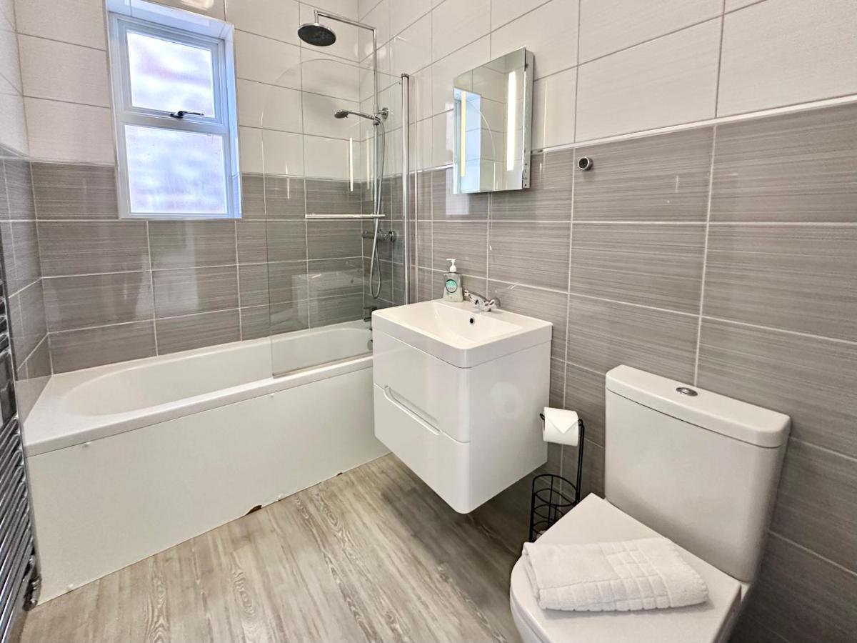 Luxury 6 Bluebridge With Free Allocated Parking
